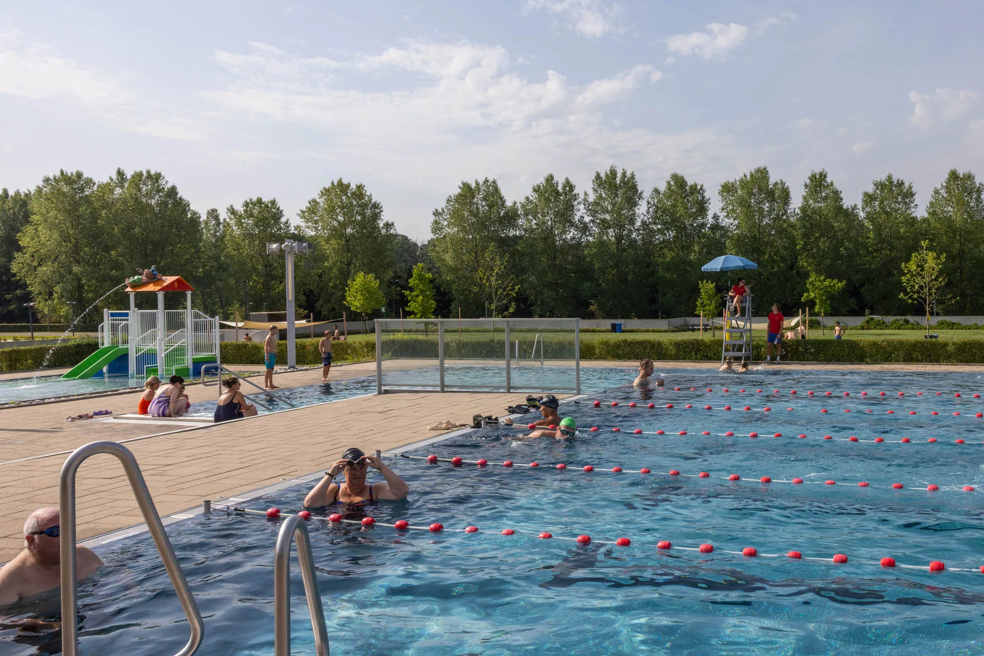 Bezoekers in een Sportoase-centrum